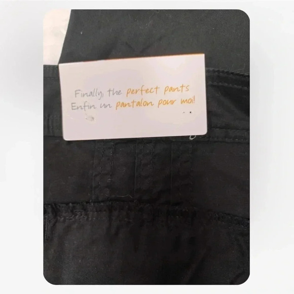 Penningtons Curvy Fit Black Straight Leg Stretchy Pants  Size 28 - Picture 8 of 10